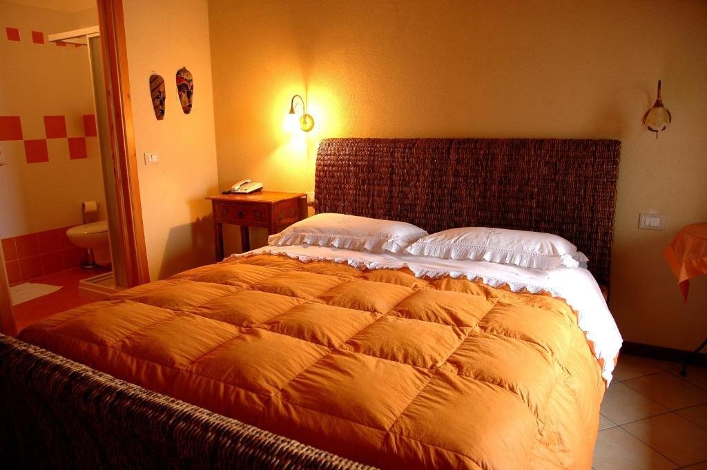 Agriturismo Le Mura Del Gherlo Villa Valeggio sul Mincio Luaran gambar