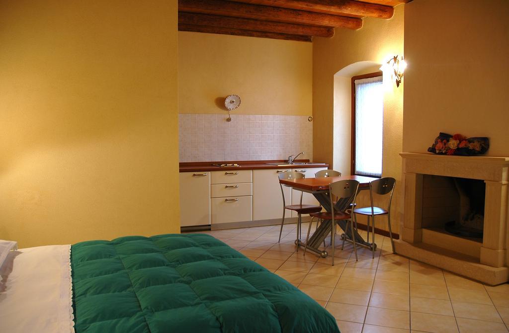 Agriturismo Le Mura Del Gherlo Villa Valeggio sul Mincio Luaran gambar