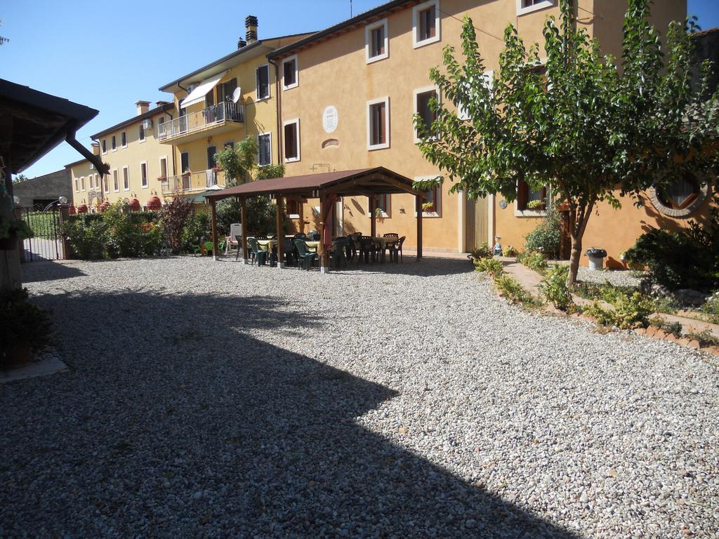 Agriturismo Le Mura Del Gherlo Villa Valeggio sul Mincio Luaran gambar