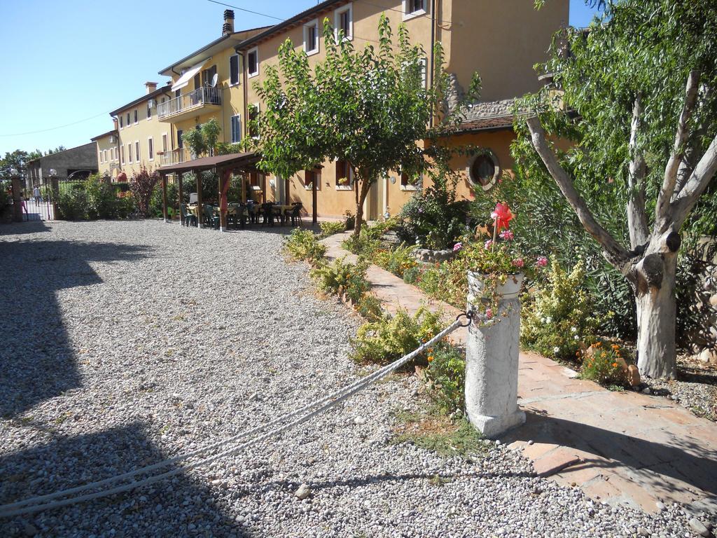 Agriturismo Le Mura Del Gherlo Villa Valeggio sul Mincio Luaran gambar