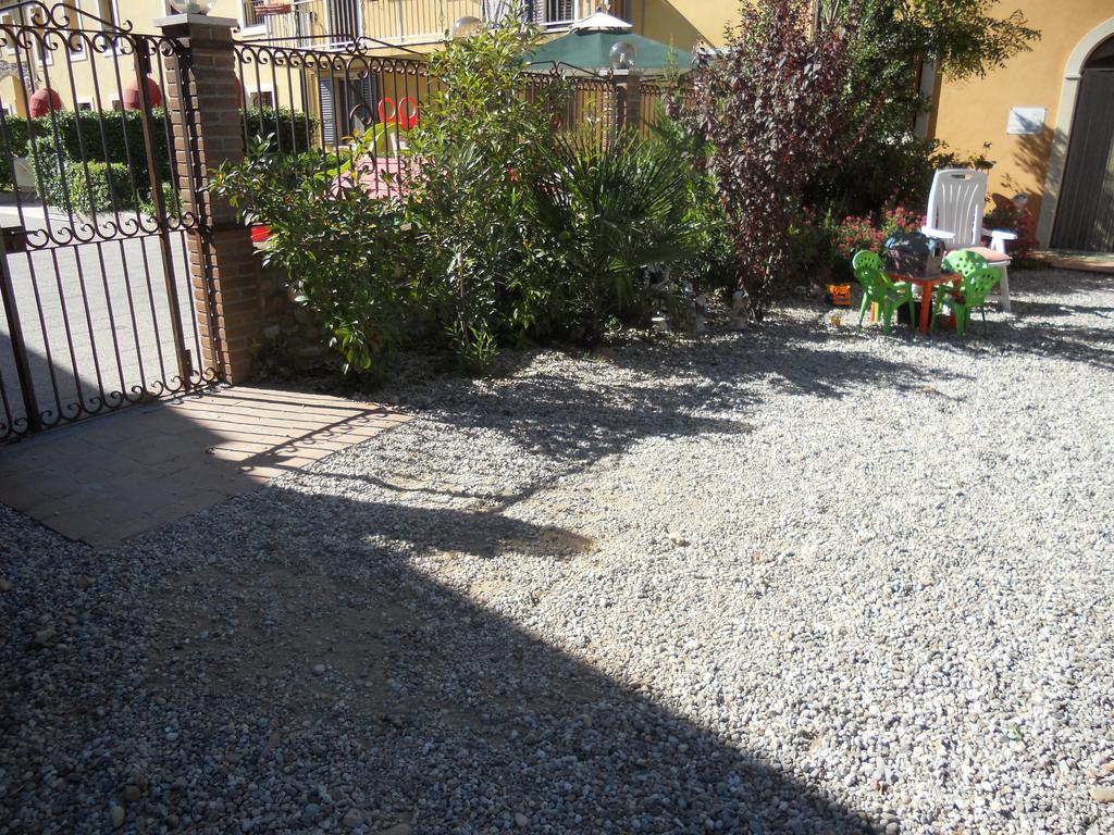 Agriturismo Le Mura Del Gherlo Villa Valeggio sul Mincio Luaran gambar